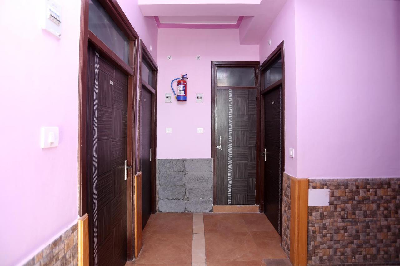 Oyo 19406 Hotel Janta Palace Almora Exterior foto